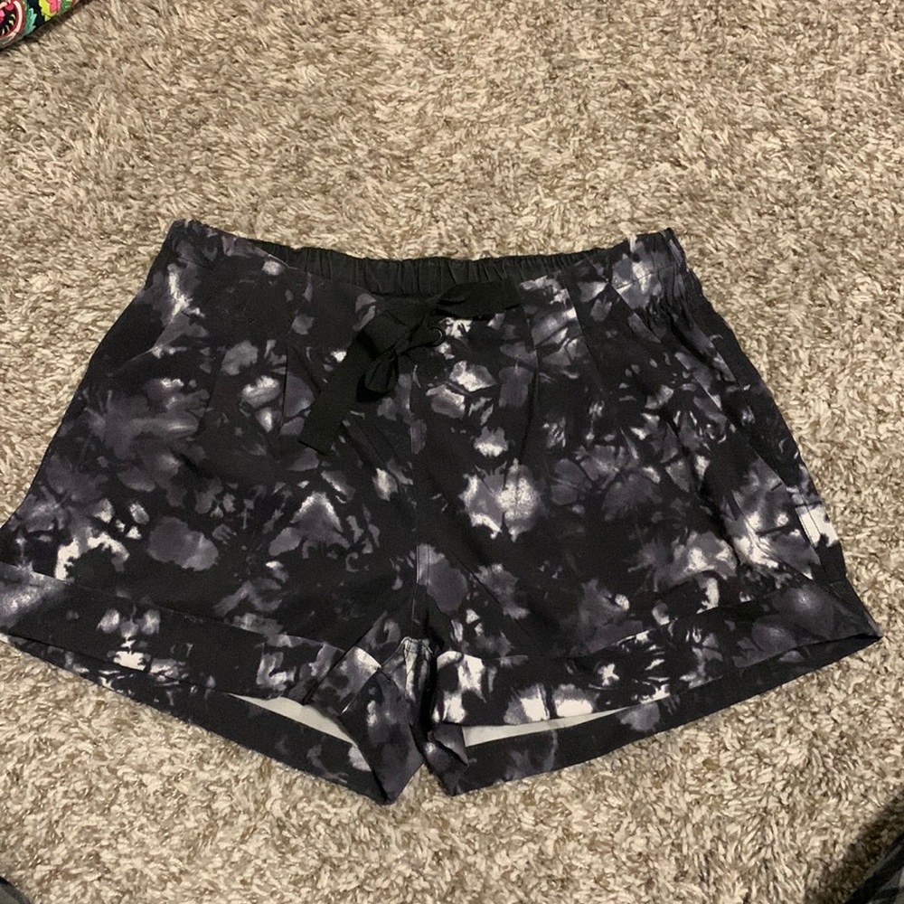 lululemon shorts